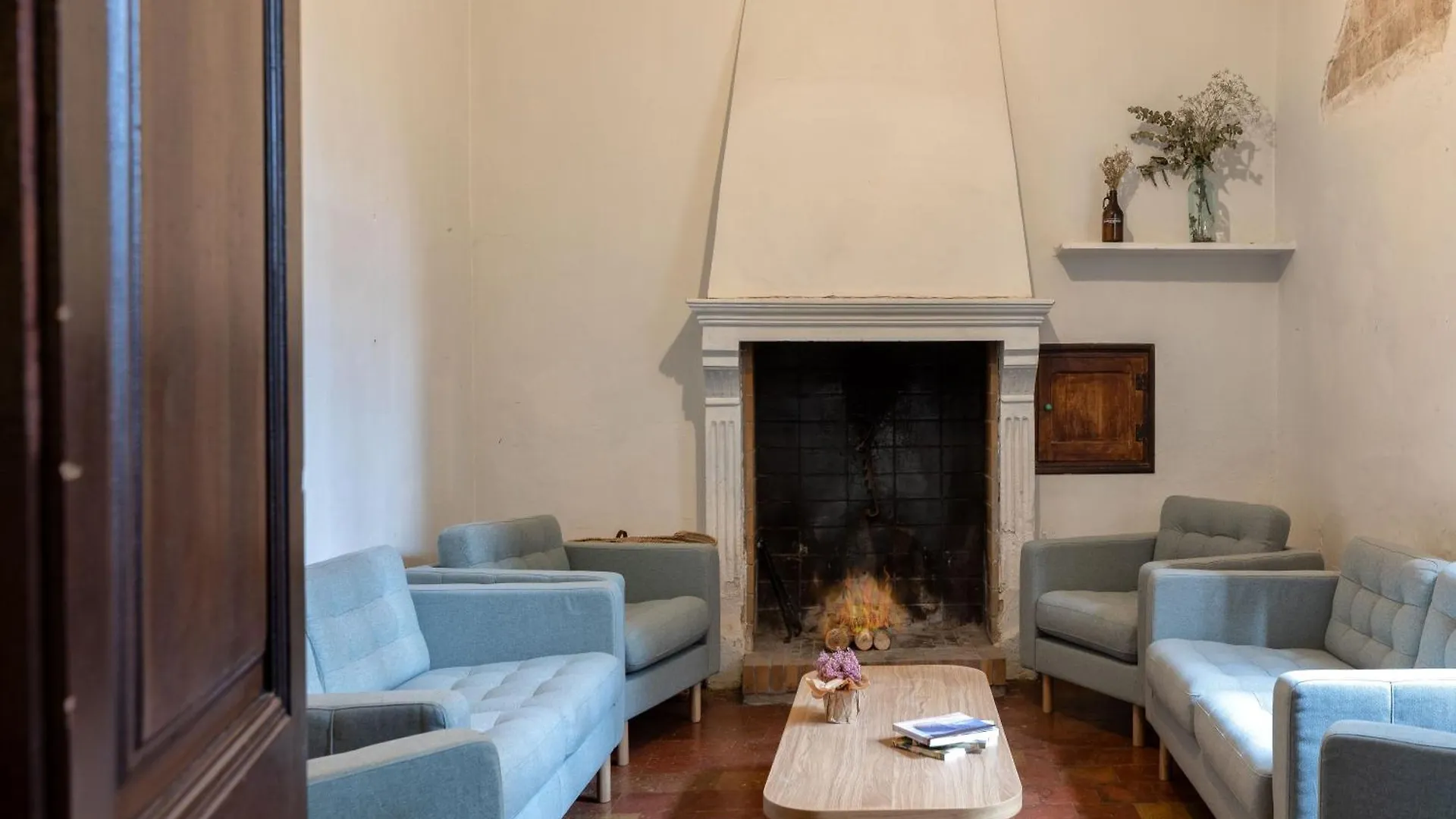 Flateli Casa Indiana Villa Bordils Spain